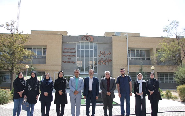 آغاز سال تحصیلی ۱۴۰۴ با ورود دانشجویان جدید به مؤسسه پژوهشی علوم و صنایع غذایی