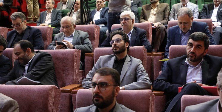 اجلاس رؤسای دانشگاه‌ها و مراکز آموزش عالی با حضور وزیر علوم در سازمان پژوهش‌های علمی و صنعتی ایران برگزار شد.