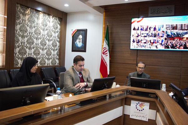 آیین گرامیداشت هفته پژوهش و فناوری و تقدیر از پژوهشگران برتر در موسسه پژوهشی علوم و صنایع غذایی برگزارشد