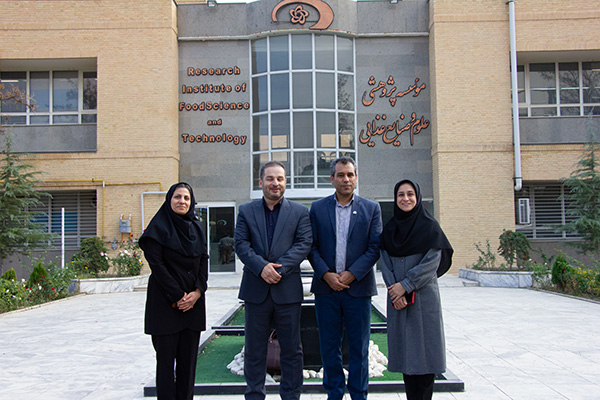 ارزیابی مثبت معاون دفتر برنامه ریزی و سیاست گذاری امور پژوهشی وزارت عتف از جایگاه علمی موسسه پژوهشی علوم و صنایع غذایی