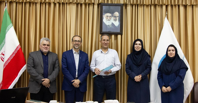 مراسم تقدیر از کارشناسان حوزه آزمایشگاه موسسه پژوهشی علوم و صنایع غذایی به مناسبت گرامیداشت روز ملی علوم آزمایشگاهی برگزار شد